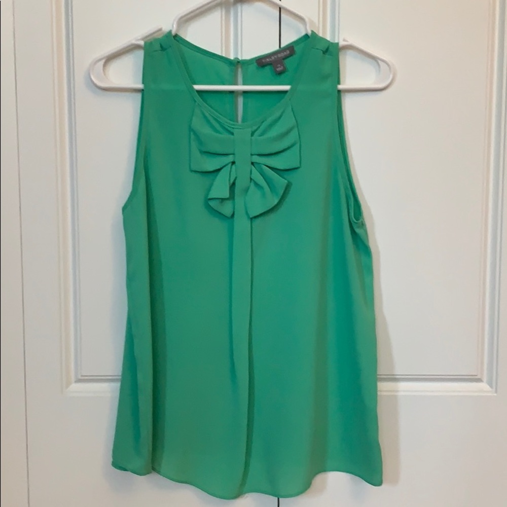 Seafoam  sleeveless top with bow